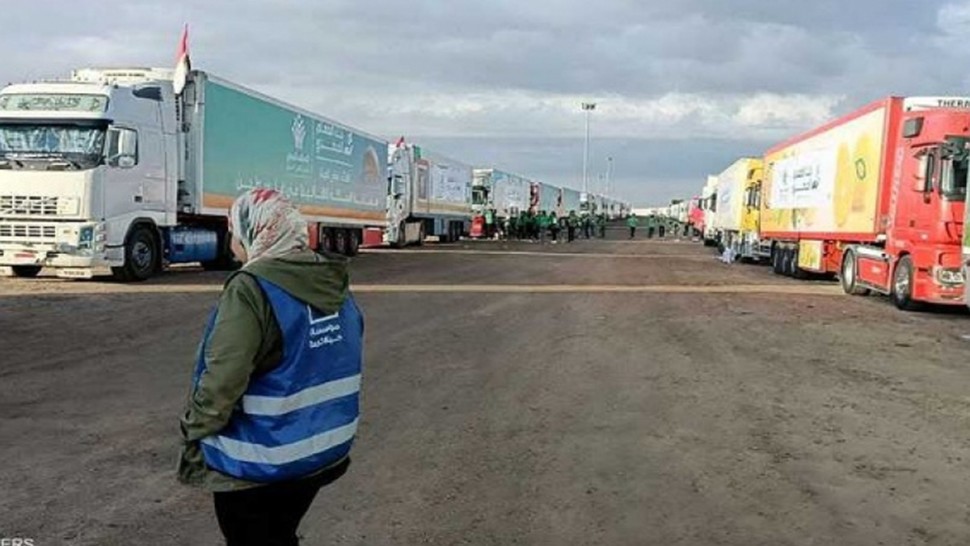 كانوا بانتظار شاحناتهم .... استشهاد 8 تجار فلسطينيين شرق رفح