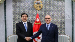 وزير الخارجية يتحادث مع المبعوث الخاص الصيني للشرق الأوسط