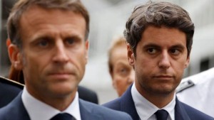 فرنسا: ماكرون يطلب من أتال البقاء في منصب رئيس الوزراء في الوقت الراهن