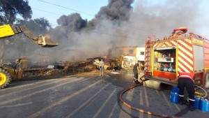 بنزرت: حريق بمستودع للخردة يتسبب في اصابة 7 أشخاص بحالة اختناق