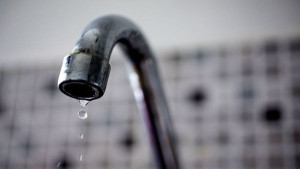 جربة: انقطاع التزود بالماء بسبب عطب مفاجئ