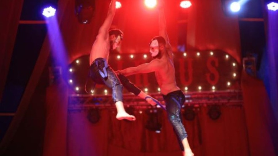 المروج 1: افتتاح أول خيمة سيرك متجولة تونسية الصنع