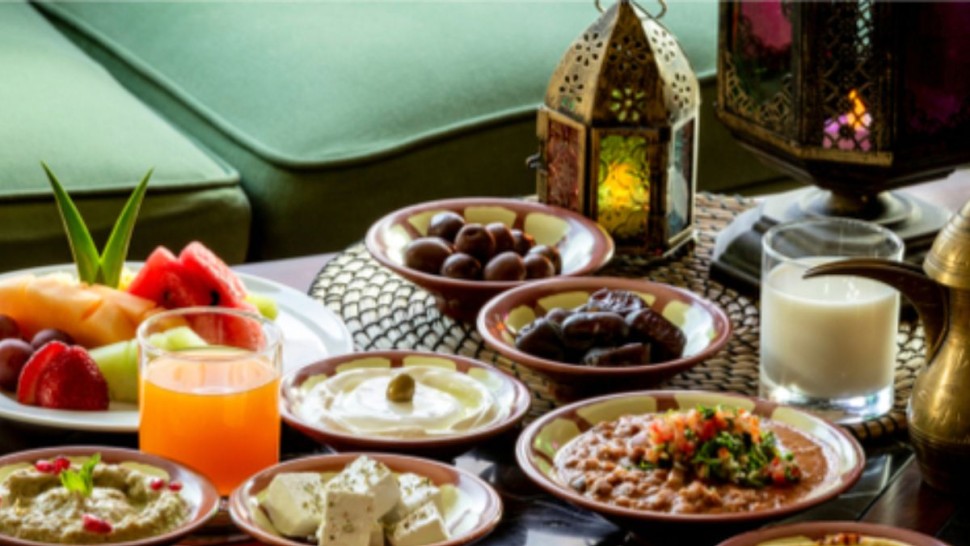 اخصائية في التغذية: لا غنى عن تناول وجبة السحور وشرب الكمية اللازمة من الماء