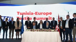 مذكّرة تفاهم بين جامعة النسيج و الاتحاد الأوروبي لجمعيات المنسوجات الوطنية