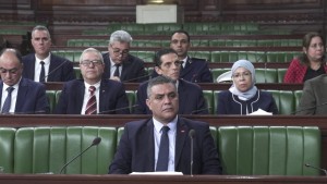 وزير  الداخلية