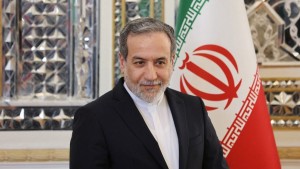 إيران: أي تصرف خاطئ أو مغامرة سيقابل بردّ "ساحق"