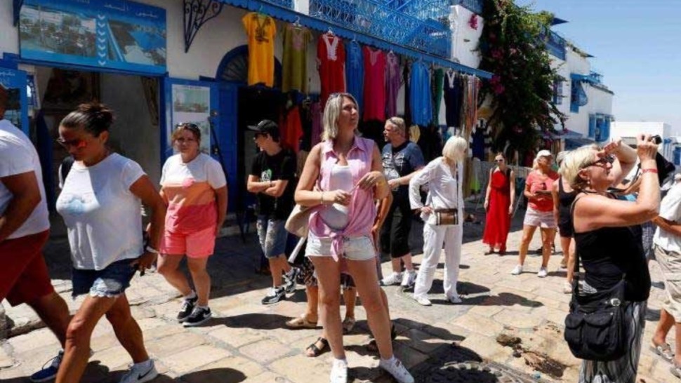 سياح تونس
