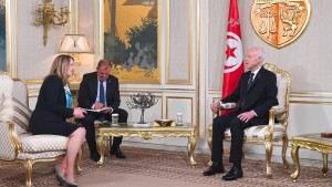 رئيس الجمهورية: تونس لن تكون معبرا أو مقرّا للمهاجرين غير النّظاميّين