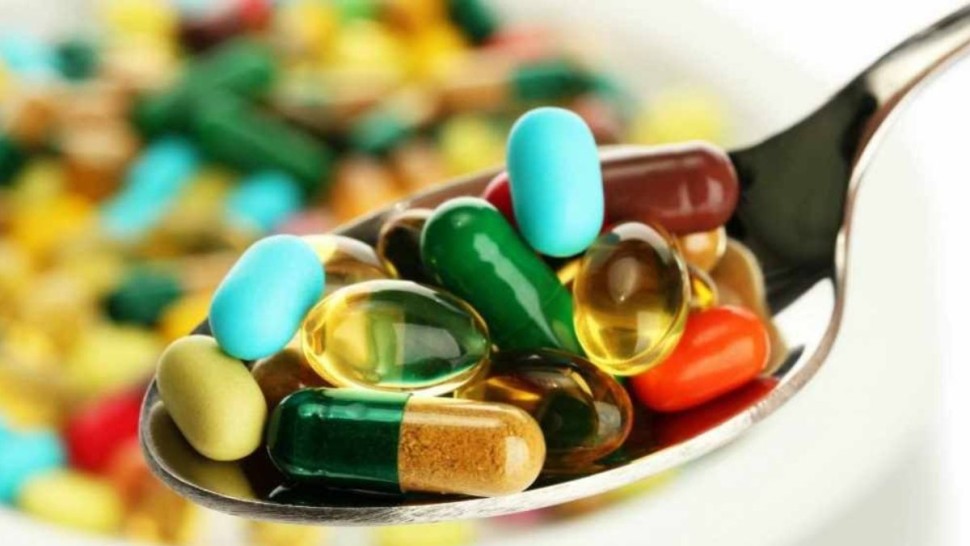 مختصون يحذرون من الاستعمال العشوائي للمكملات الغذائية
