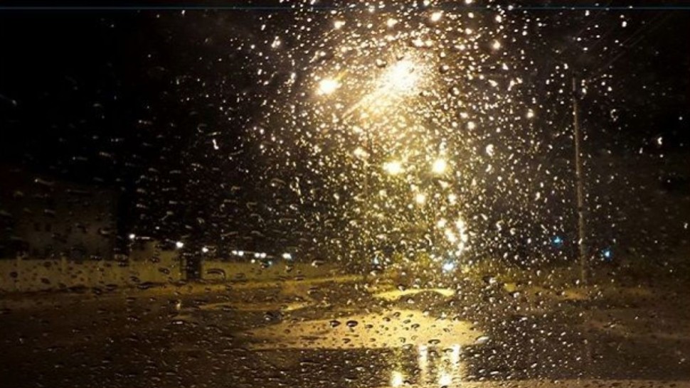 طقس الليلة: أمطار بهذه المناطق والحرارة بين 14 و 30 درجة