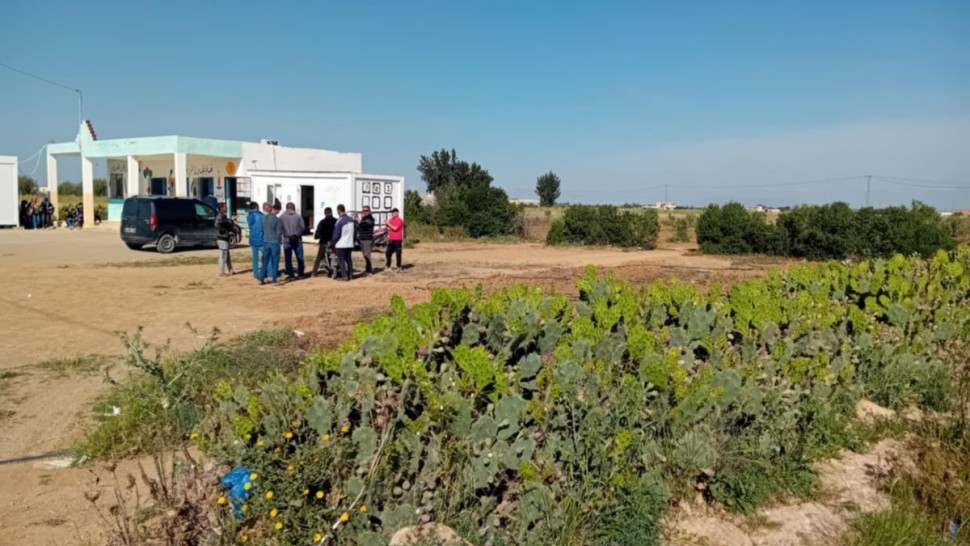 القيروان: مدرسة الظواهر دون سور ومجمع صحي ومكتب مدير