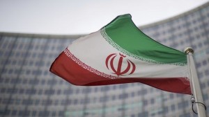 إيران