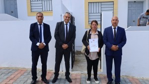 الكاف: تسليم مساكن اجتماعية لأولي الحق من شهداء الاعتداءات الارهـ.ابية وجرحى الثورة بنبّر