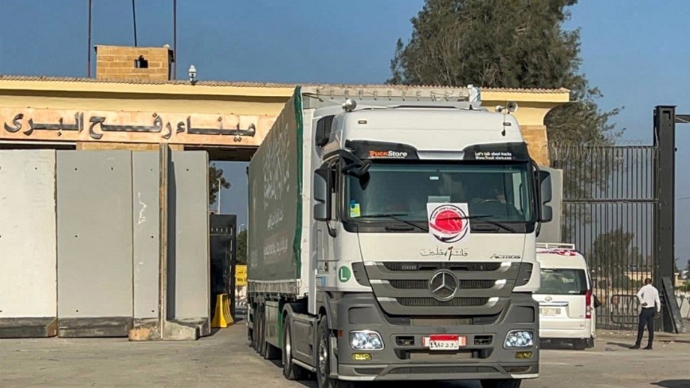 لأول مرة منذ شهرين.. الأمم المتحدة تباشر توزيع مساعدات إنسانية في غزة