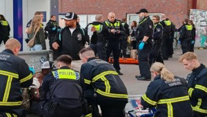 12  جريحا في هجوم بسكين في محطة قطارات بألمانيا