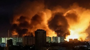 14 صاروخا باليستيا و250 مسيرة.. كييف تحت قصف روسي