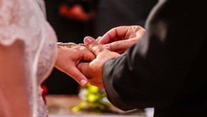 صفاقس: مرأة تكتشف أن زوجها تزوج بثانية دون أن يطلقها
