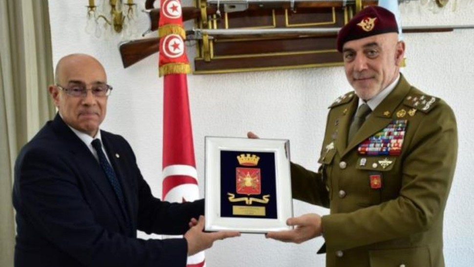 دعم التعاون العسكري محور لقاء بين وزير الدفاع ورئيس أركان جيش البر الإيطالي
