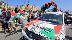 قوات الأمن والجيش بسلطات شرق ليبيا توقف سير قافلة الصمود