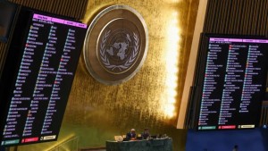 قرار أممي يدعو لوقف فوري لإطلاق النار بغزة ويطالب بفتح المعابر
