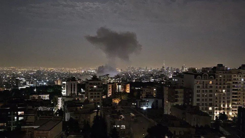 سماع دوي انفجارات في طهران ومحيطها