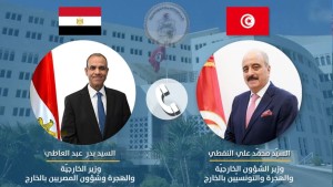 التطورات الأخيرة في المنطقة محور مكالمة هاتفية بين وزير الخارجية ونظيره المصري