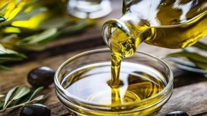 إختيار 24 عينة فائزة لجائزة أحسن زيت زيتون تونسي بكر ممتاز
