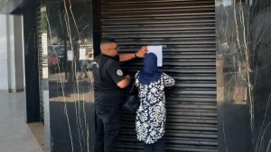 بلدية صفاقس: تنفيذ قرارات غلق ضد عدد من المحلات التجارية