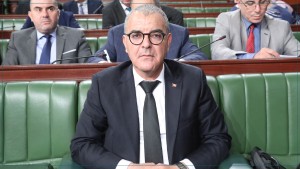 وزير الاقتصاد: المنشور المتعلق بخطة السباحين المنقذين بصدد المراجعة