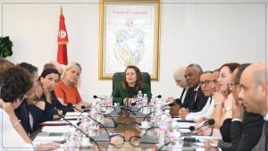 وزارة الصناعة: أكثر من 32 مؤسسة انتفعت بالبرنامج الشامل للنسيج والملابس