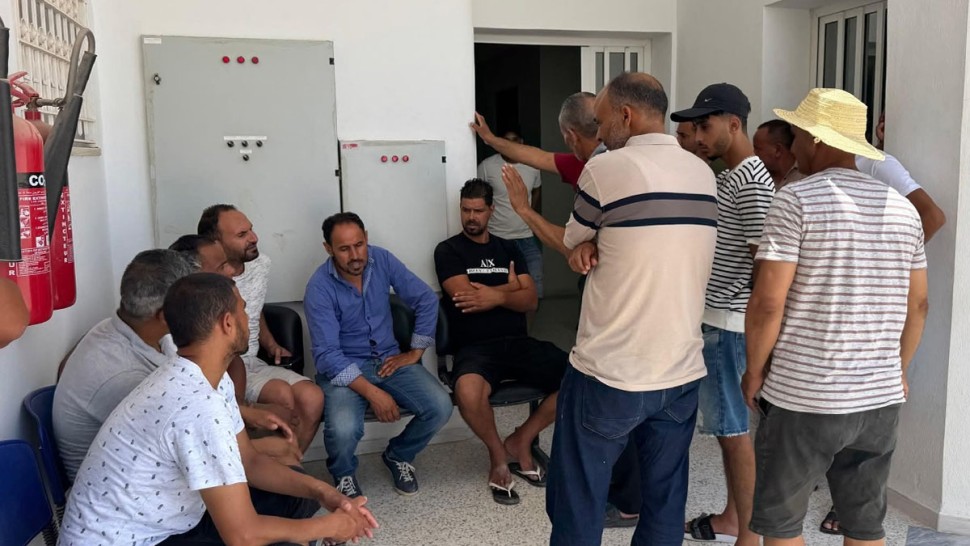 الحامّة: انقطاع الماء والضوء يؤرق أهالي بوعطوش
