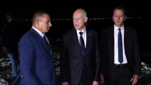 رئيس الجمهورية: سكب المياه المستعملة في البحر جريمة في حق تونس والشعب
