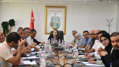نحو إعادة هيكلة الشركة التونسية لنقل المواد المنجمية