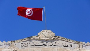 12 سنة سجنا للرئيس المدير العام السابق لشركة عجين الحلفاء والورق