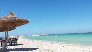 مدنين: حملة لمقاومة الاستغلال العشوائي للشواطئ ومدى احترام محتوى التراخيص
