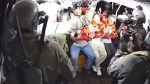 أسطول الحرية: اقتحام قوات الاحتلال لسفينة"حنظلة" كان في المياه الدولية