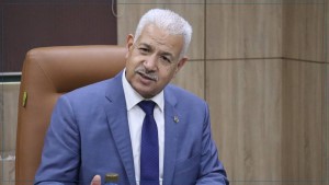 وزير التجارة يؤكد أهمية تأسيس علاقات اقتصادية جديدة ومتينة بين تونس و ليبيا