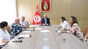 تدعيم اختصاص الطبّ الباطني محور اجتماع بوزارة الصحة