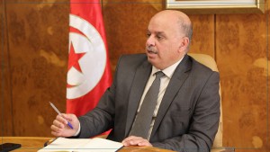 وزير النقل: سيتم قريبا اقتناء 418 حافلة جديدة