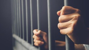 قرمبالية: بطاقتا ايداع بالسجن في حق قيم بمعهد من أجل التحرش الجنسي