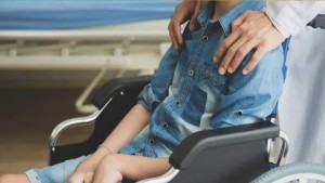 منظمة الصحة العالمية ووزارة الصحة تطلقان مبادرة لتعزيز نظام الترصد الوبائي لشلل الأطفال
