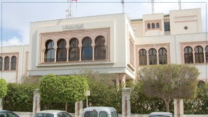 بلدية صفاقس تنمع استغلال الأرصفة دون ترخيص وتتوعد المخالفين