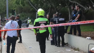 شرطة الاحتلال: إصابة شخصين طعنا بمنطقة القدس