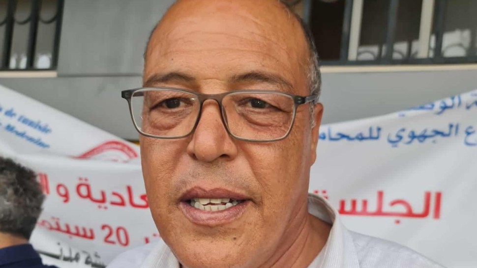 مدنين: الأستاذ عبد العزيز العايب رئيسا للفرع الجهوي للمحامين