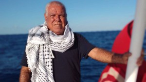 محمد علي: ''الأسطول يقترب كل دقيقة من غزة.. أما أنتم؟ مجرد أصابع ملوثة على لوحة مفاتيح''
