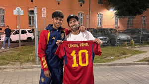 الكرة الذهبية.