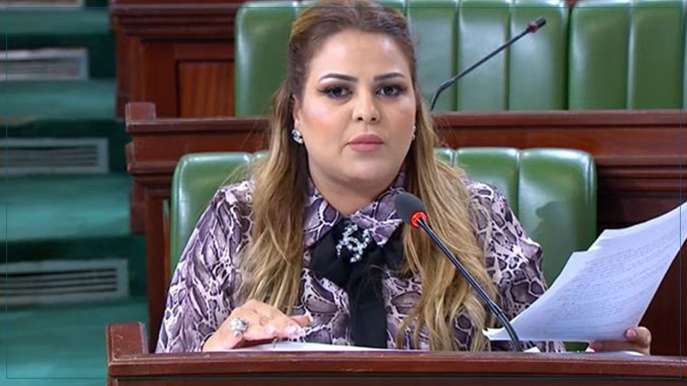 النائبة سيرين مرابط تنشر قائمة لمؤسسات لم تُنفّذ القانون المتعلّق بمنع المناولة