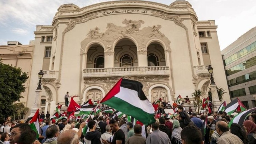 أسطول الصمود المغاربي يدعو الى وقفة احتجاجية أمام المسرح البلدي