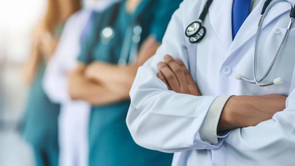 تنسيقية اطارات و أعوان الصحّة تقترح حوافز وتشجيعات مالية هامّة لأعوان الصحة