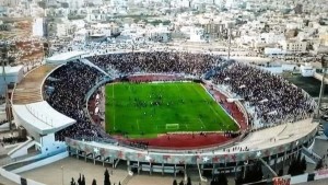 الاحتفاظ بـ 50 شابا على خلفية أحداث شغب بملعب سوسة